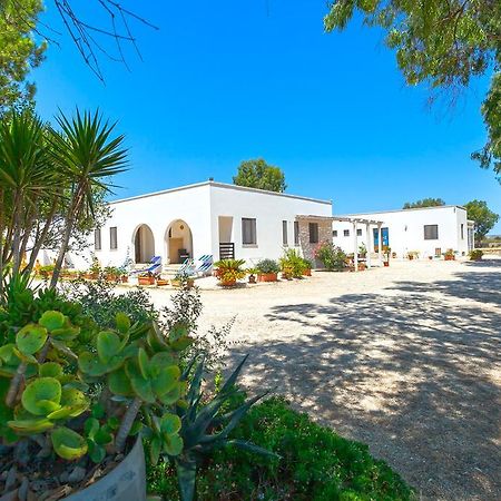 Agriturismo Masseria Terra D'Otranto Exterior foto