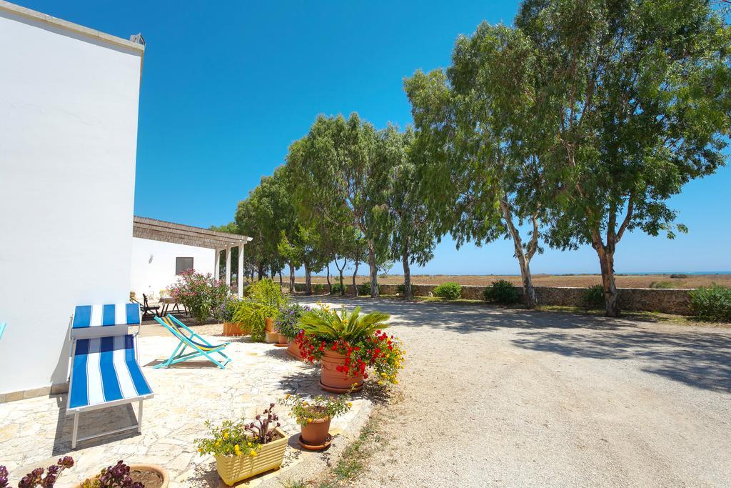 Agriturismo Masseria Terra D'Otranto Exterior foto