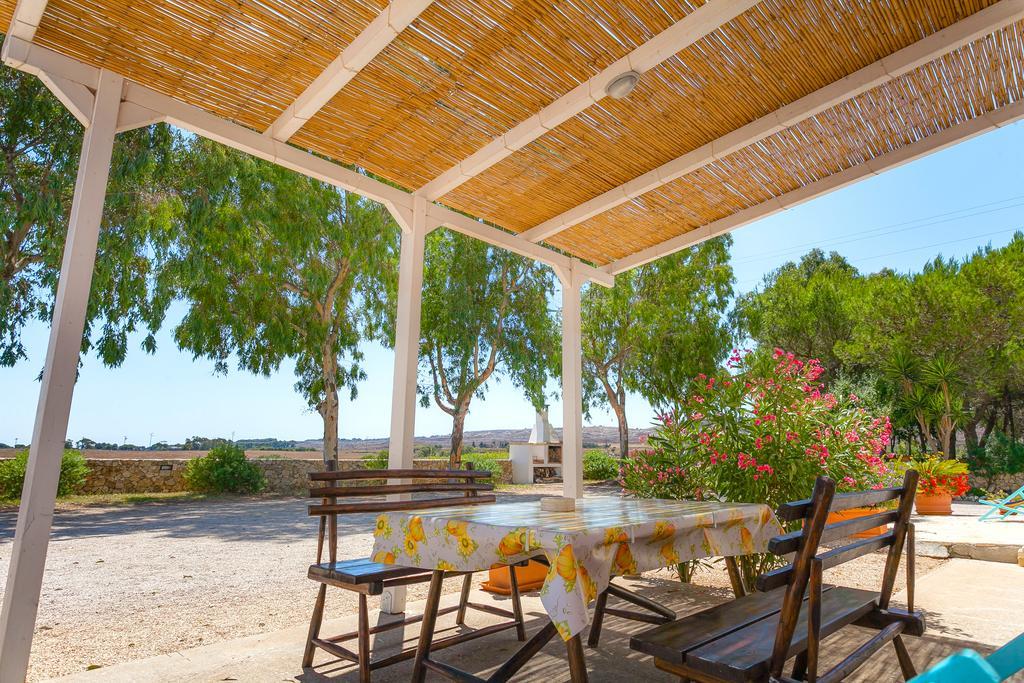 Agriturismo Masseria Terra D'Otranto Exterior foto