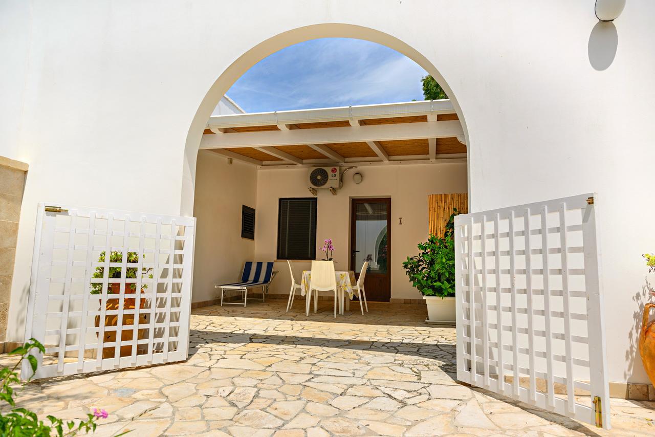 Agriturismo Masseria Terra D'Otranto Exterior foto