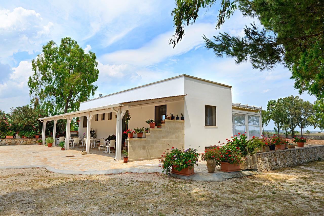 Agriturismo Masseria Terra D'Otranto Exterior foto